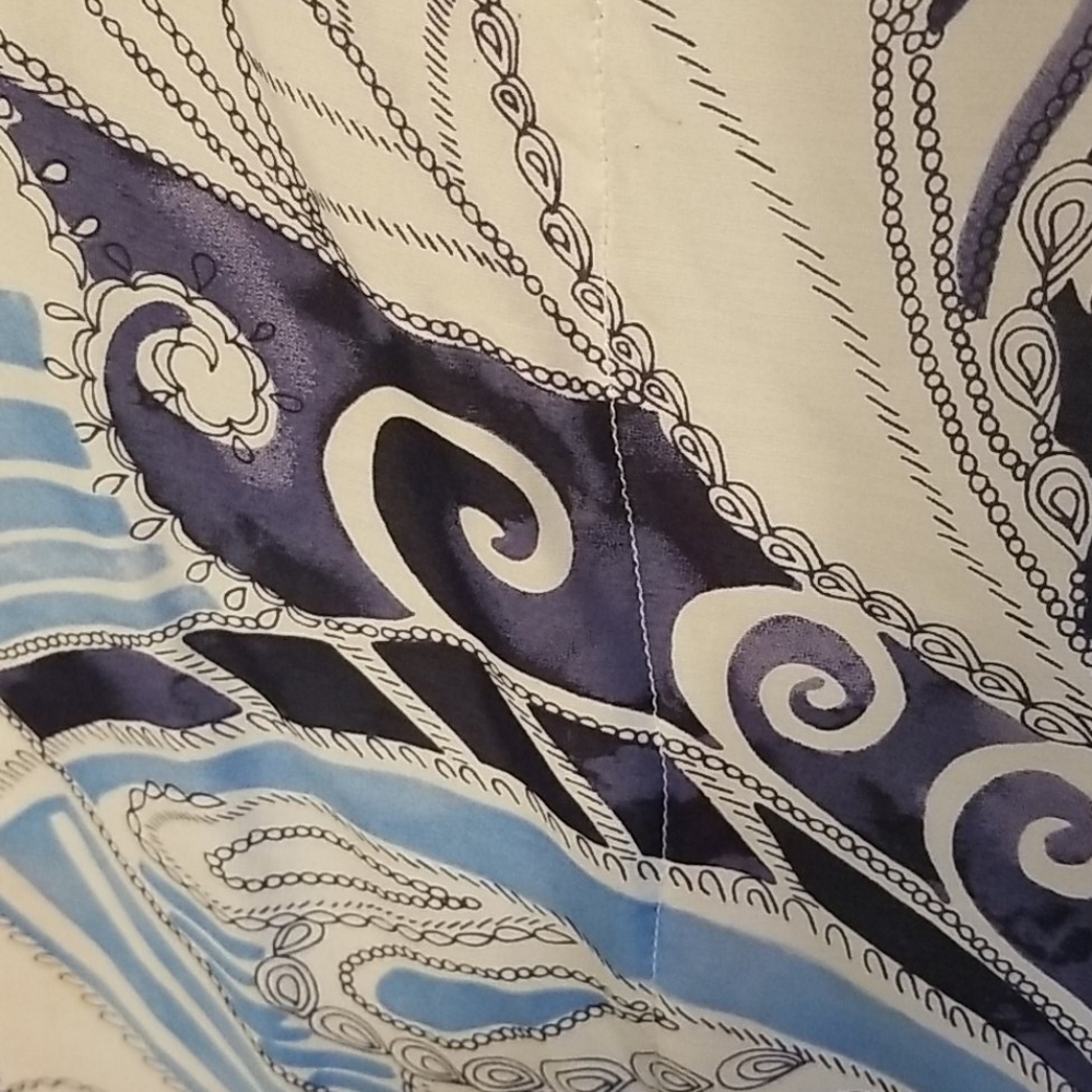 Chico's print poncho sizeS/M could fit Large - Picture 7 of 9
